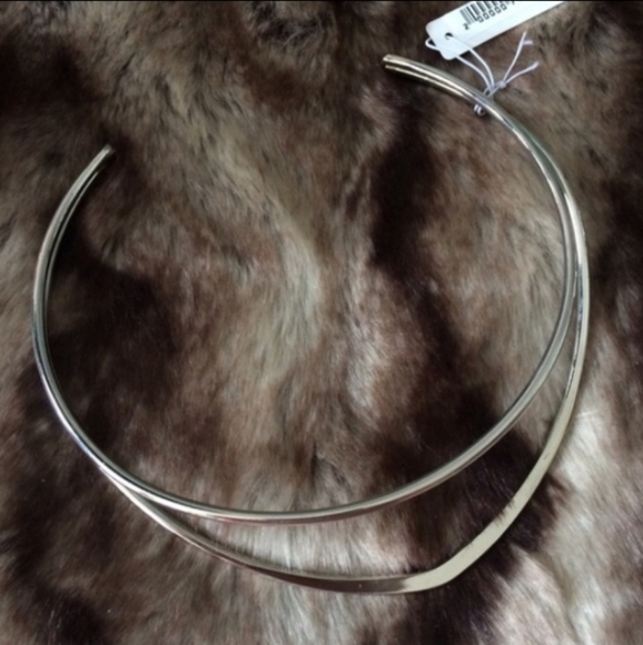 Fashion Choker Necklace - Picture 2 of 2